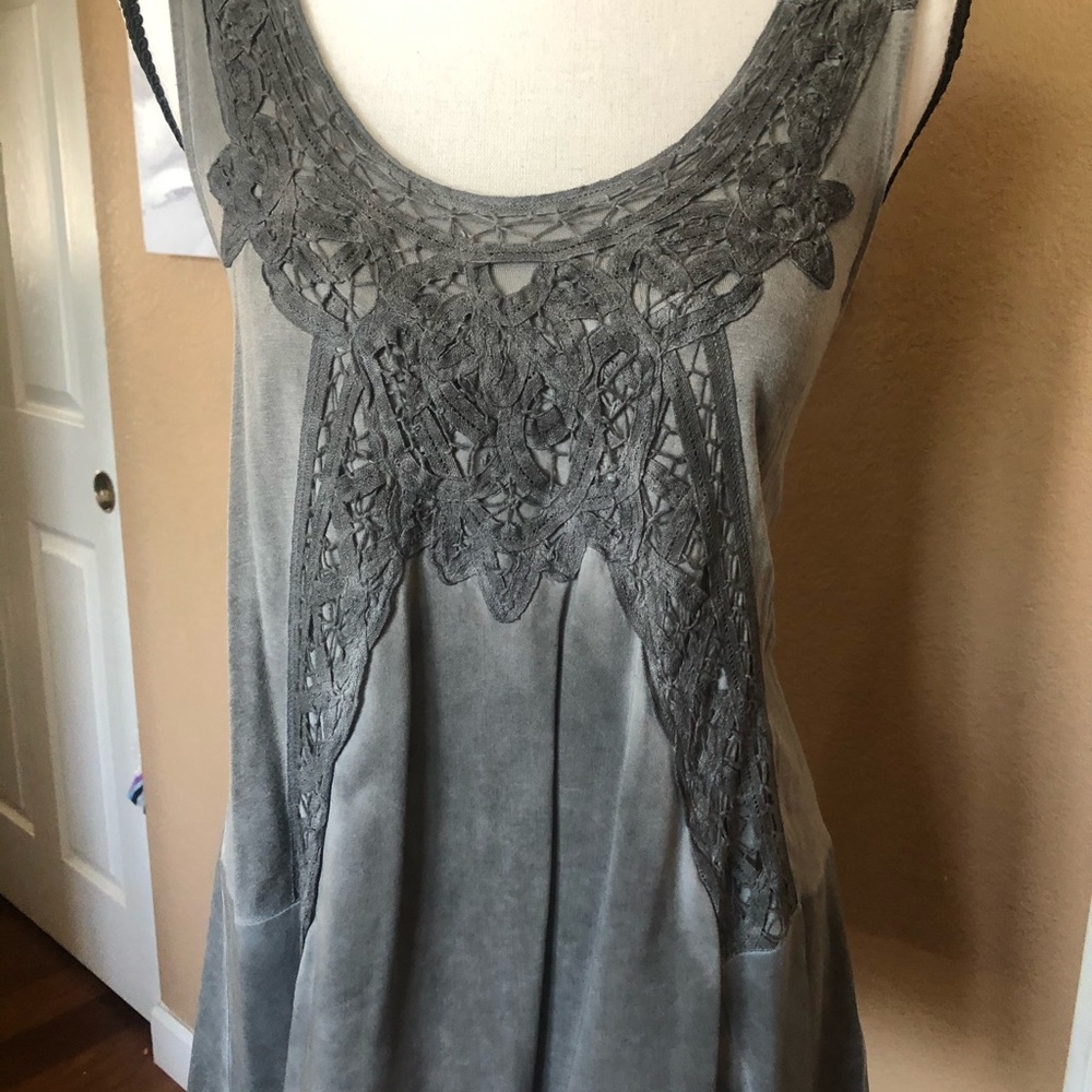 Knox rose, top, beautiful detailing
